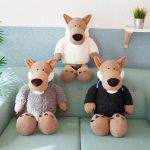 Monsieur Loup Peluche <br> Boisé Amical™